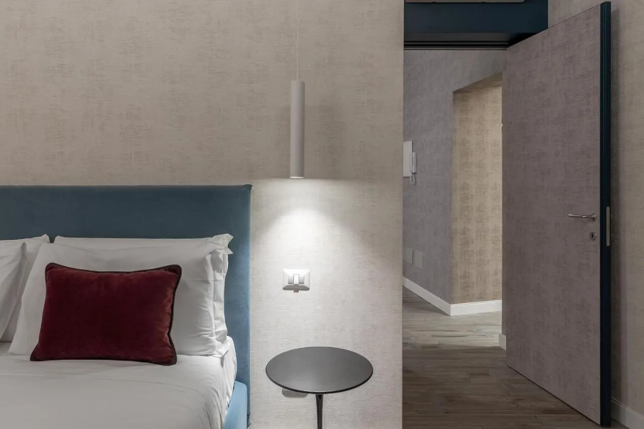 Iflat Spanish Steps Delight Rome Apartment