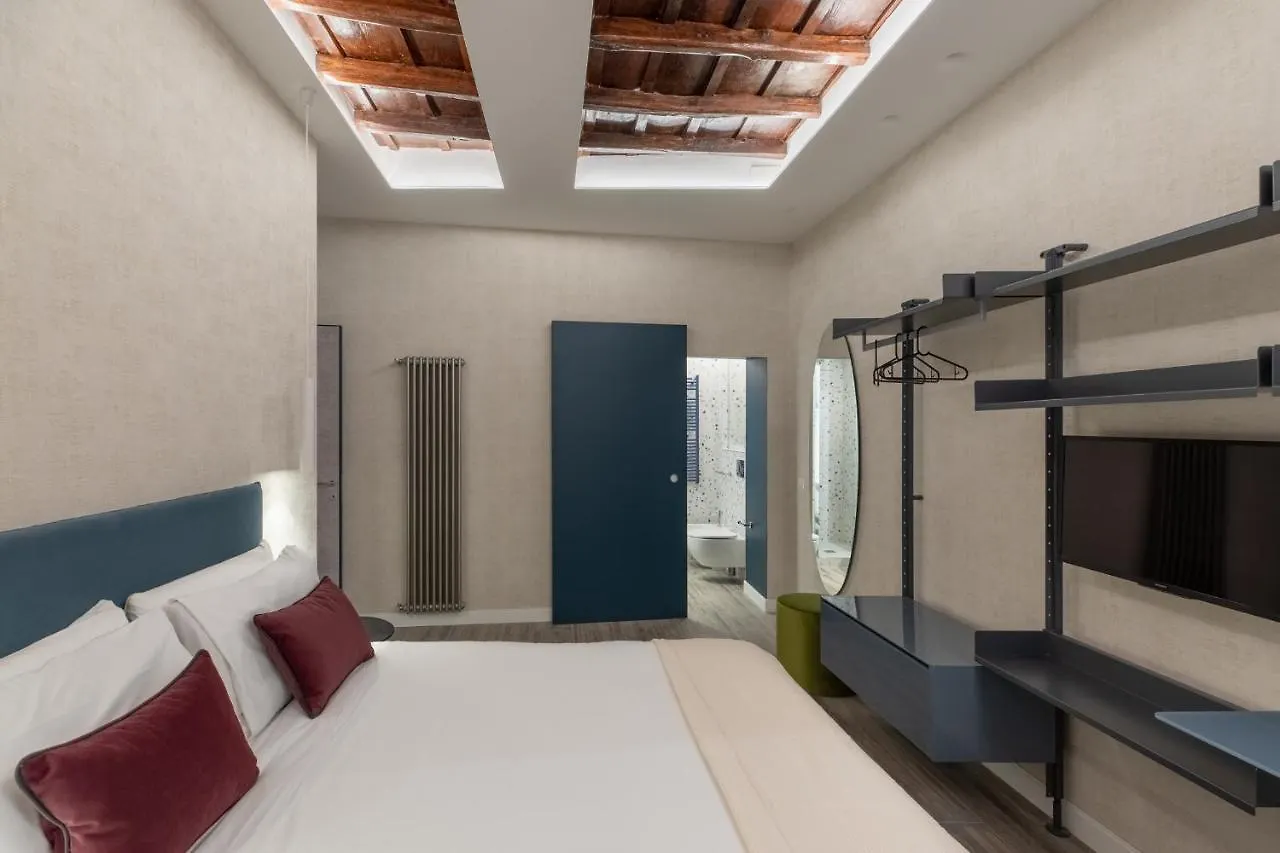 Iflat Spanish Steps Delight Rome Apartment